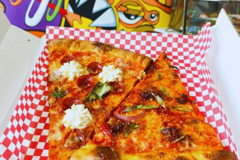 Photos for Zazas Pizzeria