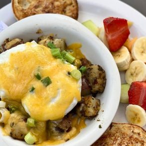 John's Special at Lazy Susan Cafe in Cannon Beach, Oregon