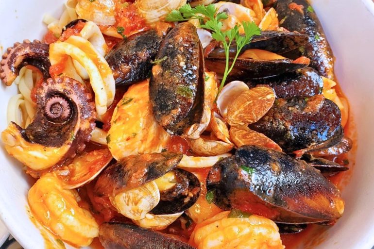 Zuppa di Pesce at Via Roma in Des Plaines, Illinois
