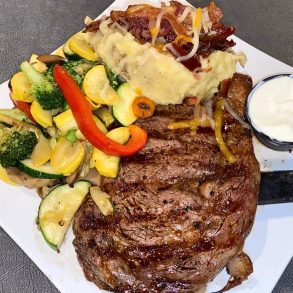 ribeye at Yellow Brix Restaurant in Carlsbad, New Mexico