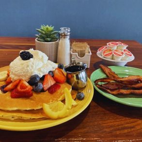 Photos for Four Sisters Cafe
