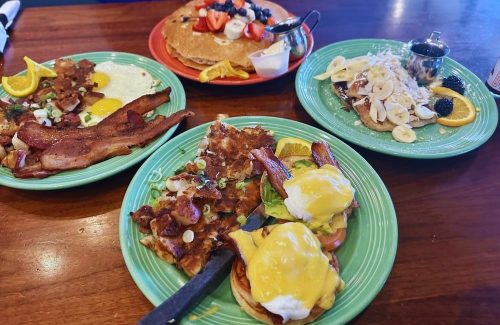 Photos for Four Sisters Cafe