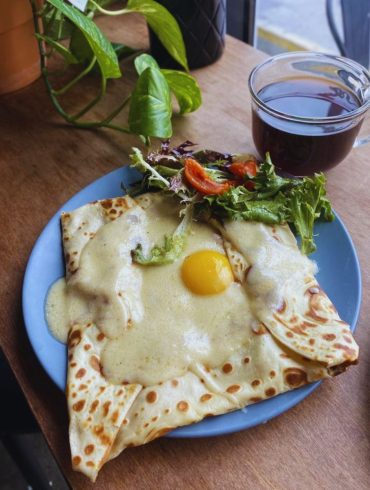 Photos for Parlour Brunch & Late Night Burger Bar