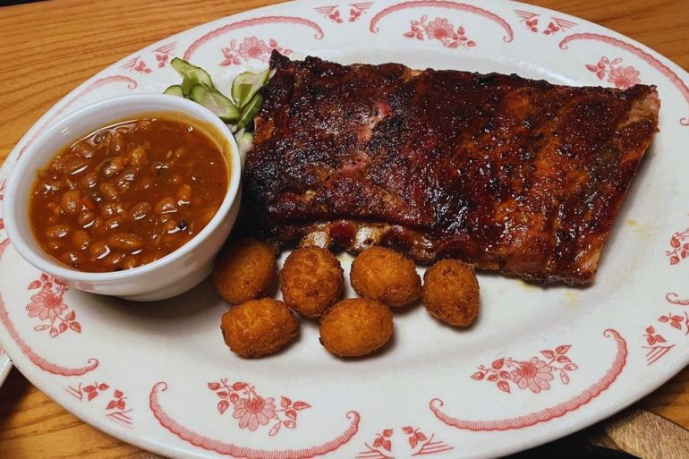 Photos for Midwood Smokehouse