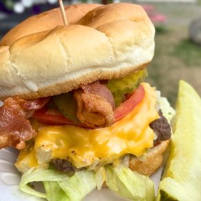 bacon deluxe at Gordy's Hi Hat at Cloquet, Minnesota