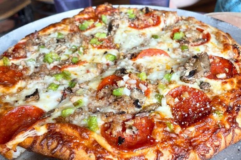 The Deluxe at Impellizzeri's in Elizabethtown, KY