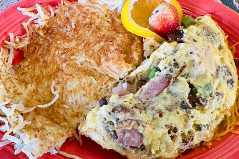 Supremo Omelet at Stella's Fresh Brunch in Pearland, Texas