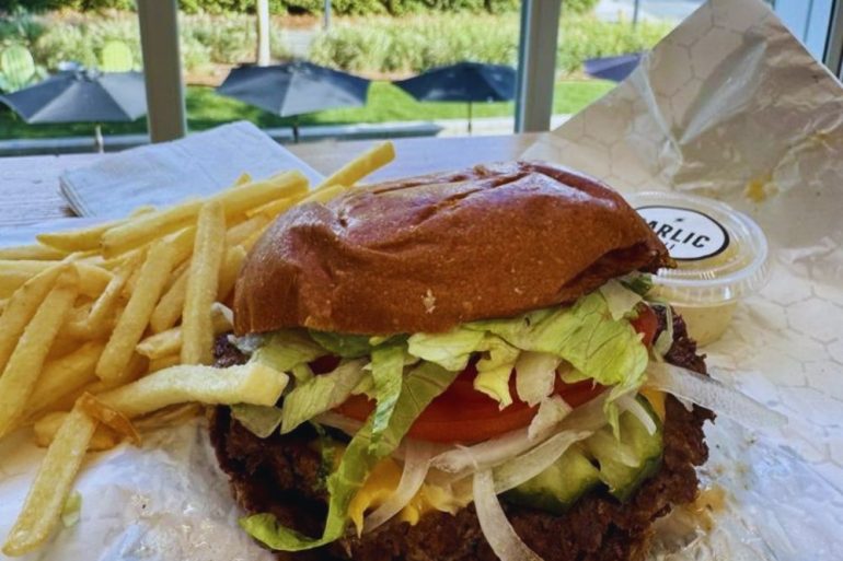 Photos for Harriet's Hamburgers