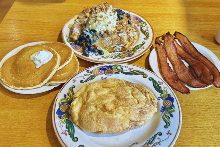 Photos for Oak Table Cafe
