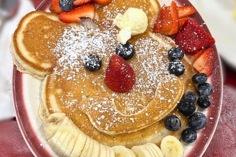 pancaket at Marketside Restaurant in Niagara Falls, New York