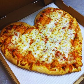 Photos for Delish Pizza