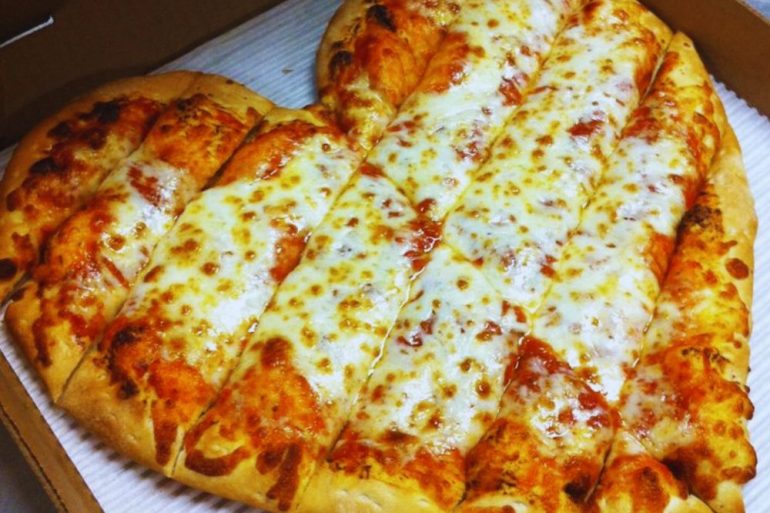 Photos for Delish Pizza