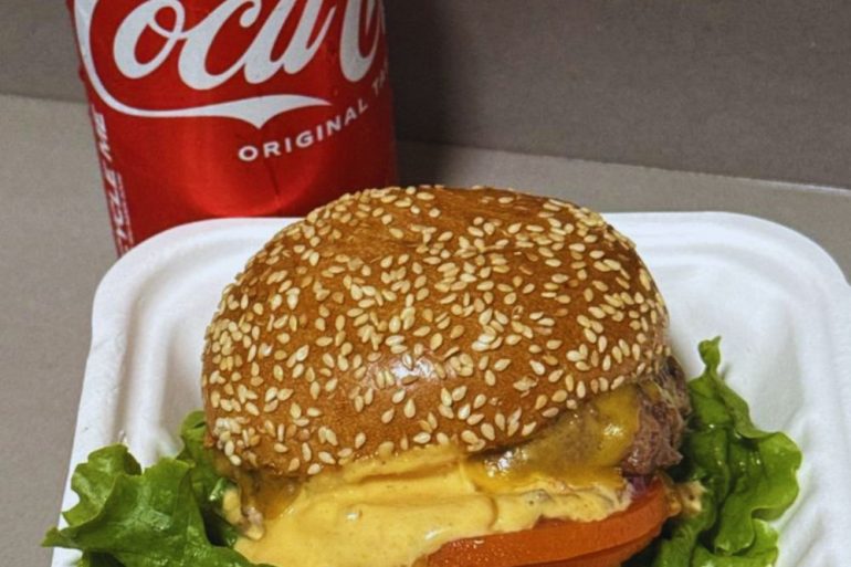 Photos for Pearl's Deluxe Burgers